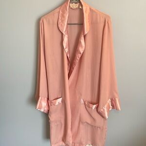 Vintage Victoria Secret robe soft pink delicate rose pattern with tie satin trim